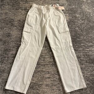 Sincerely Jules Women's White Cargo Pants